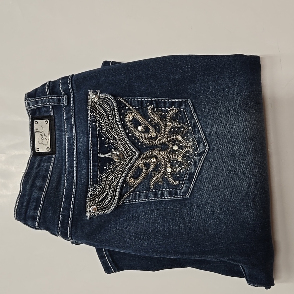 NWOT embelished boot cut stretch jeans size 10 Earl